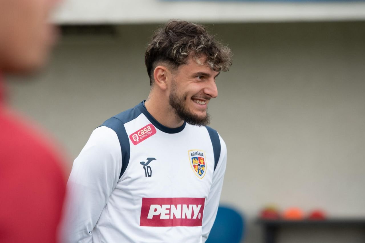 România U21 - Muntenegru U21 pentru calificarea la EURO 2025 este LIVE pe Pro Arena și VOYO vineri, de la ora 19:30! Miza pe fotbaliștii de la Rapid și Dinamo_5
