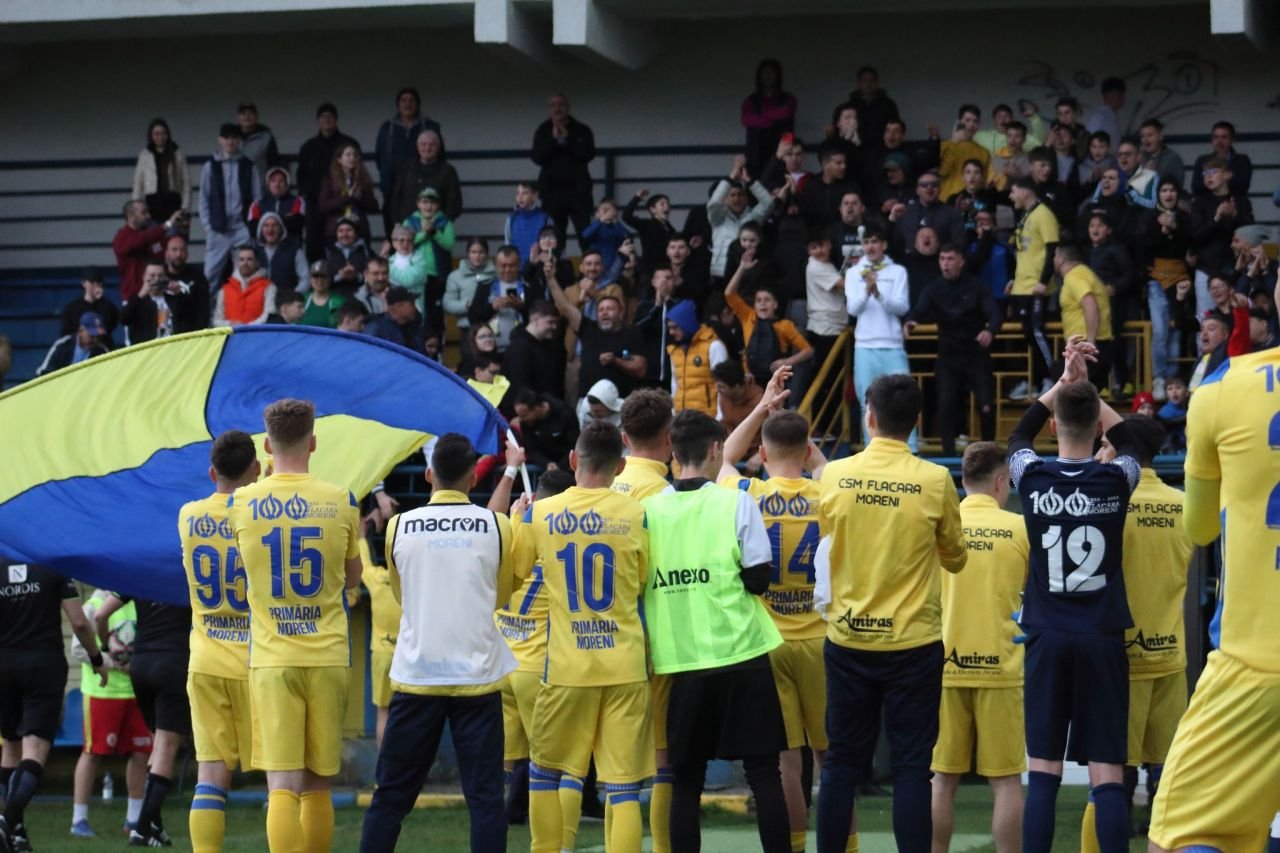Ce a făcut ”Dinamo Badea” la debutul în Liga 3. A promovat cu antrenor de la FCSB, continuă cu antrenor de la Rapid!_3