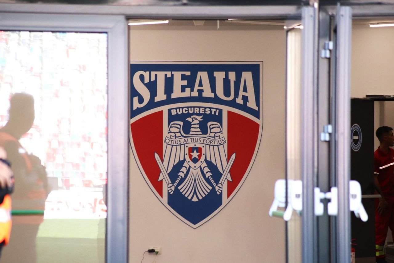 Bannerul devastator afișat de fanii Stelei pentru conducerea clubului și a MApN_2