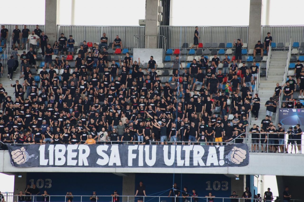 Bannerul devastator afișat de fanii Stelei pentru conducerea clubului și a MApN_1