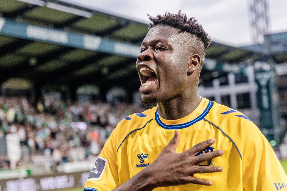 Emmanuel Yeboah, fostul atacant al lui CFR Cluj, a debutat cu gol la noua sa echipă! Un român, implicat în transfer_1