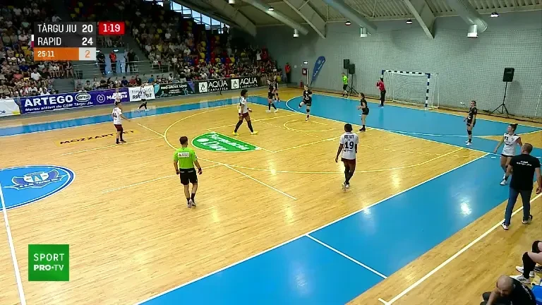 CSM T&acirc;rgu Jiu - Rapid: ultimele cinci minute din repriza a doua
