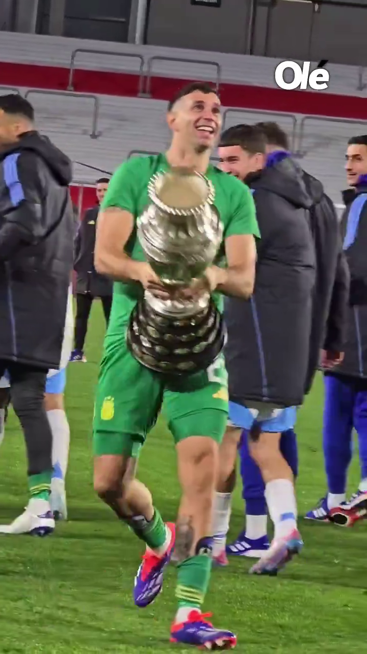 Emiliano Martinez lovește din nou! Gestul obscen făcut de 
