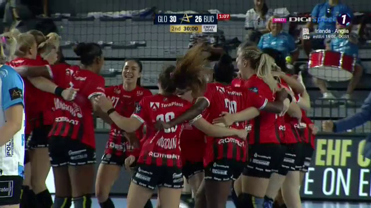 Gloria Bistrița-Năsăud - CSM București 30-26, în EHF Champions League! Ardelencele le-au spulberat visele europene