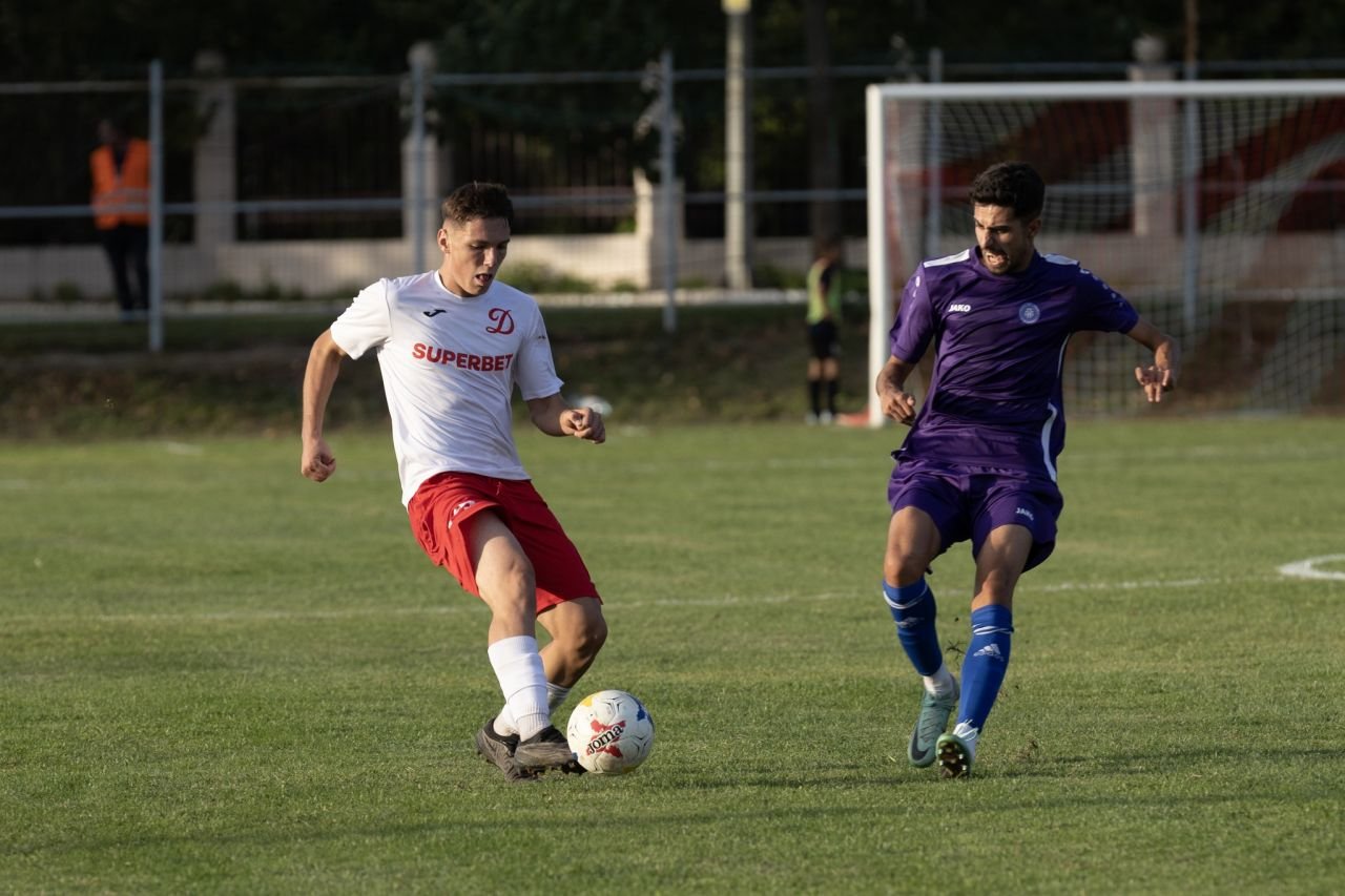 Debut cu gol la Dinamo pentru fotbalistul-minune care la 14 ani dobora recordul lui Nicolae Dobrin și juca la seniorii de la Viitorul Constanța!_2