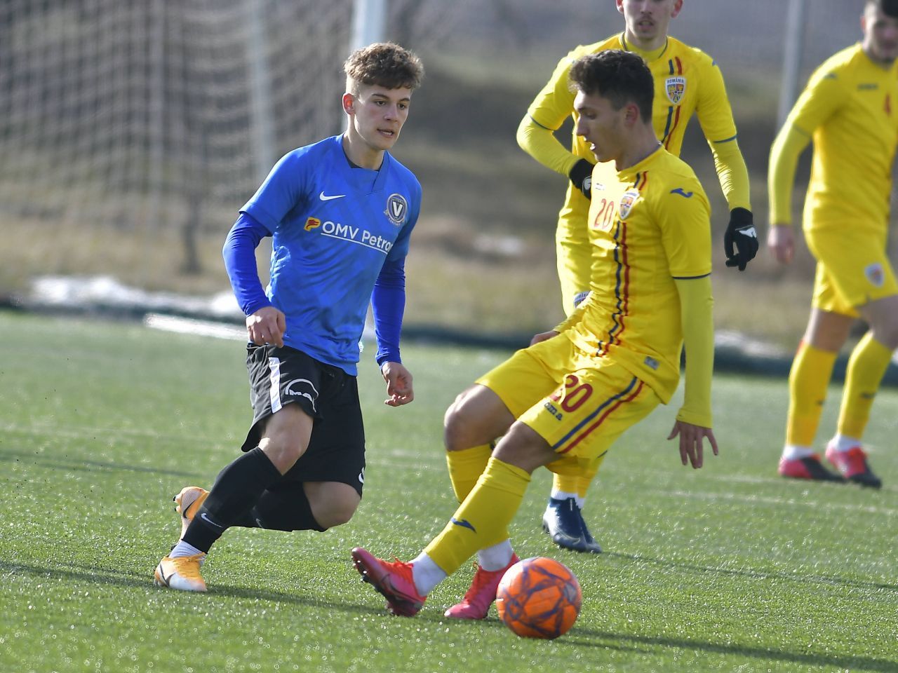 Debut cu gol la Dinamo pentru fotbalistul-minune care la 14 ani dobora recordul lui Nicolae Dobrin și juca la seniorii de la Viitorul Constanța!_22