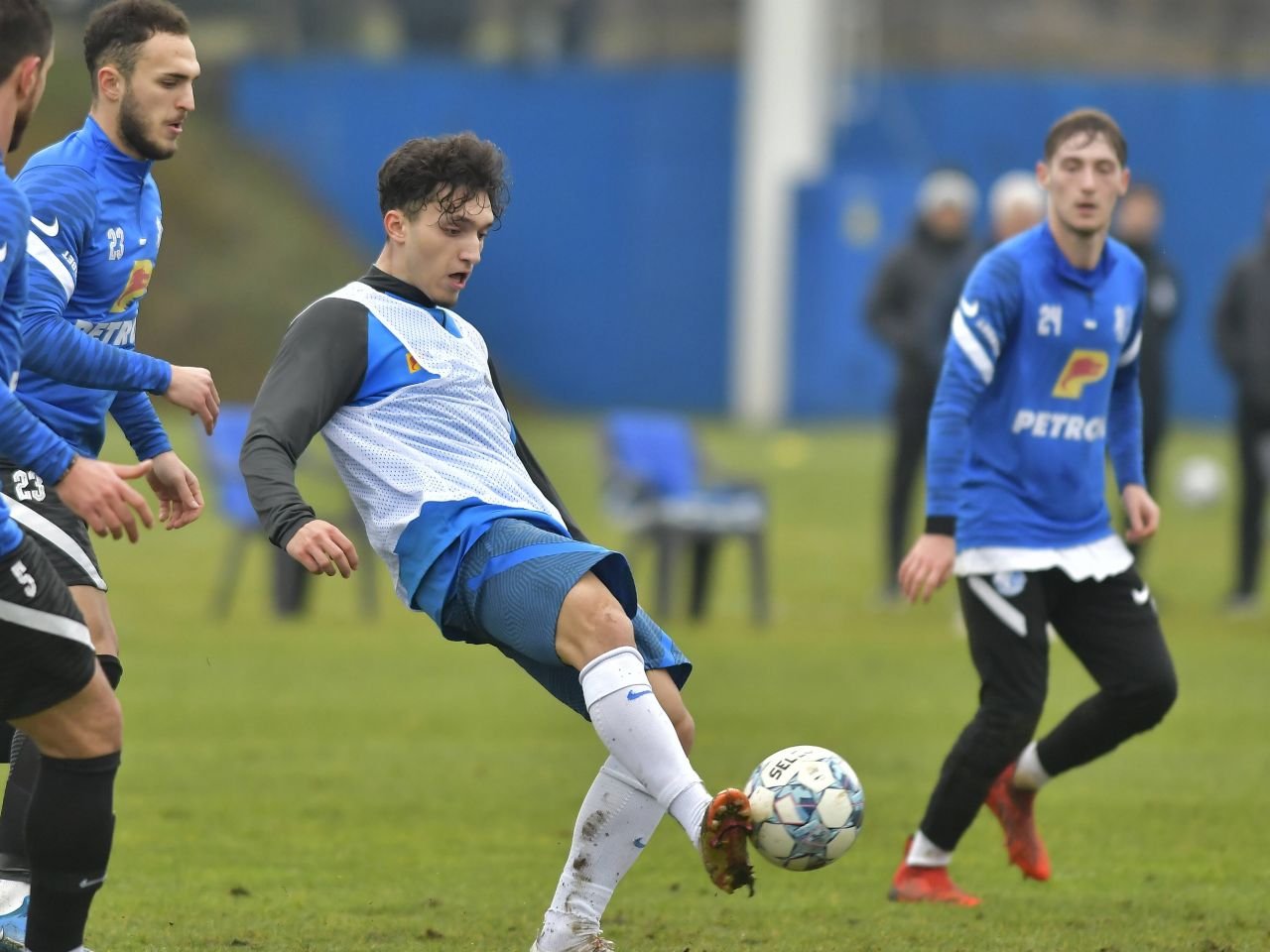 Debut cu gol la Dinamo pentru fotbalistul-minune care la 14 ani dobora recordul lui Nicolae Dobrin și juca la seniorii de la Viitorul Constanța!_27