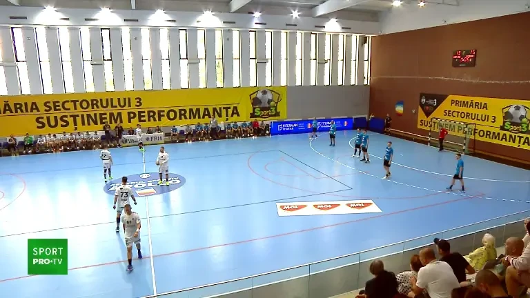 CSM București - CSU Suceava 30-29, primele 5 minute din a doua repriză