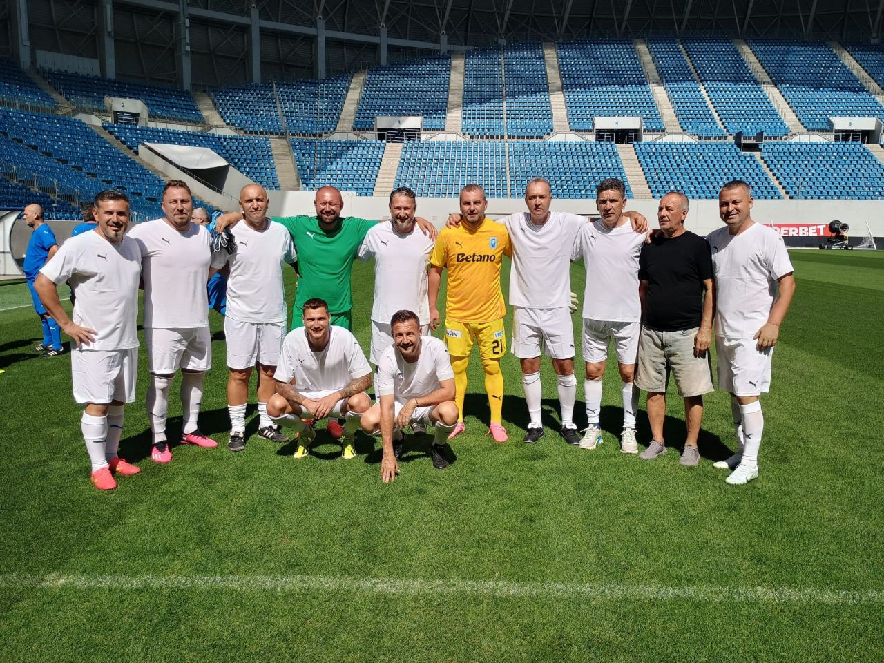 Ilie Balaci ar fi împlinit 68 de ani! Meci demonstrativ la Craiova + turneu special cu numele ”Minunii Blonde”_4