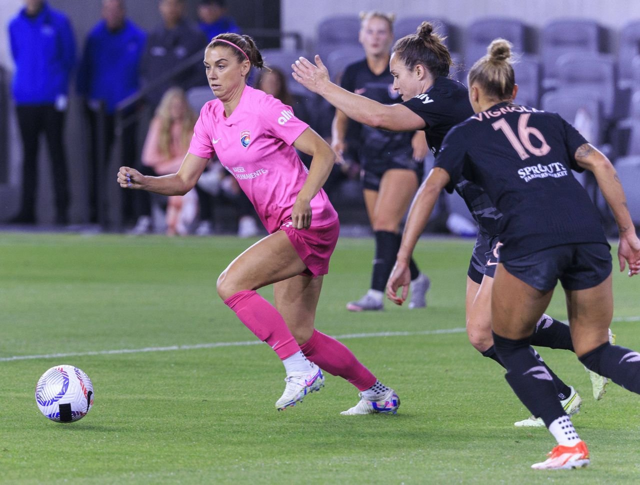 S-a retras Alex Morgan, fenomenul care a câștigat totul în fotbal, cu 224 de selecții și 123 de goluri la echipa națională!_13