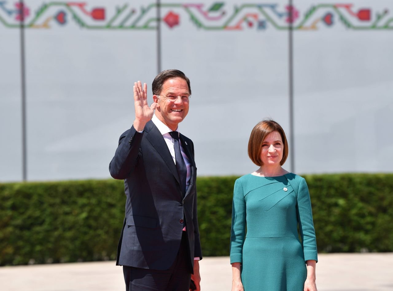 Klaus Iohannis cu golful, Maia Sandu cu kaiac-canoe! Președinta Republicii Moldova, alături de campionul mondial Serghei Tarnovschi_12