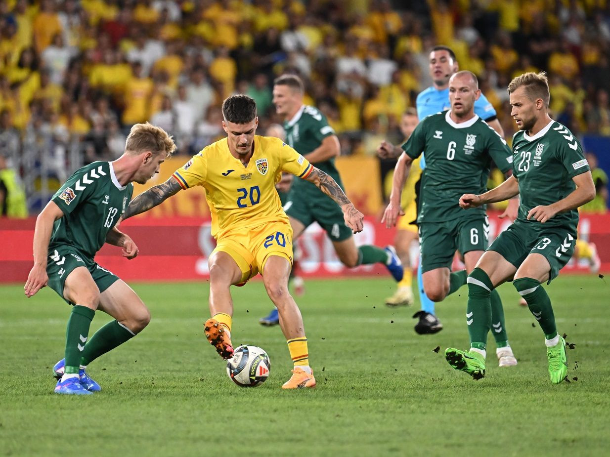 Mircea Lucescu a răbufnit după România - Lituania și a luat decizia: 
