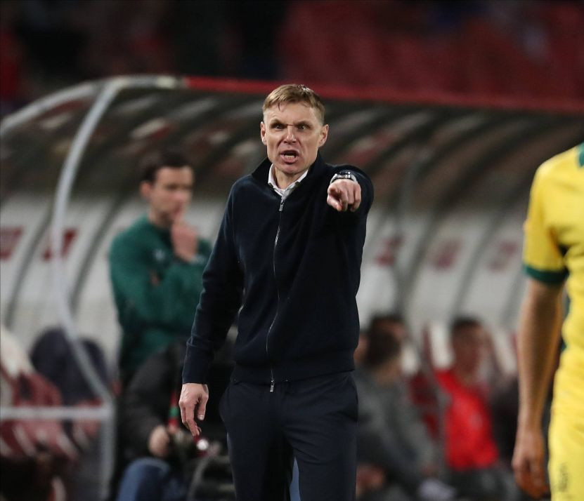 Selecționerul Lituaniei, c&acirc;știgător de Champions League, laudă și &icirc;nțeapă Rom&acirc;nia &icirc;ntr-o singură frază!