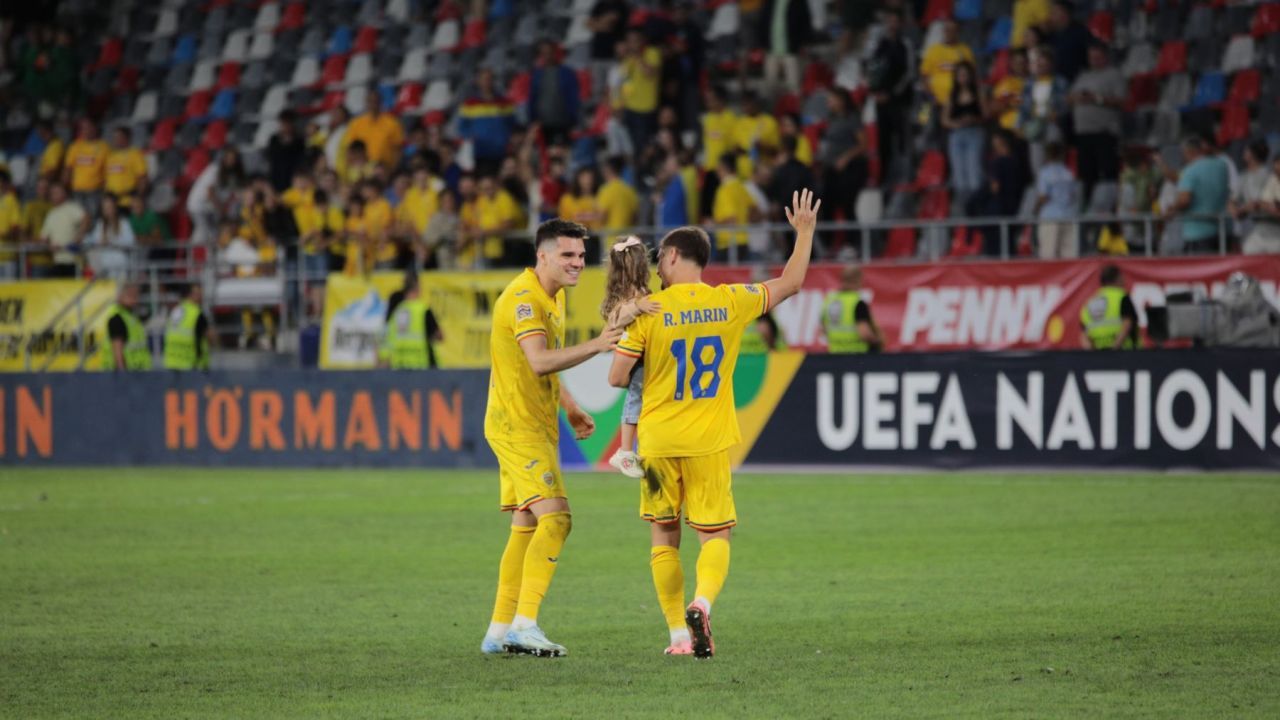 Alarmă la națională! Un „tricolor” a părăsit terenul accidentat într-un meci amical