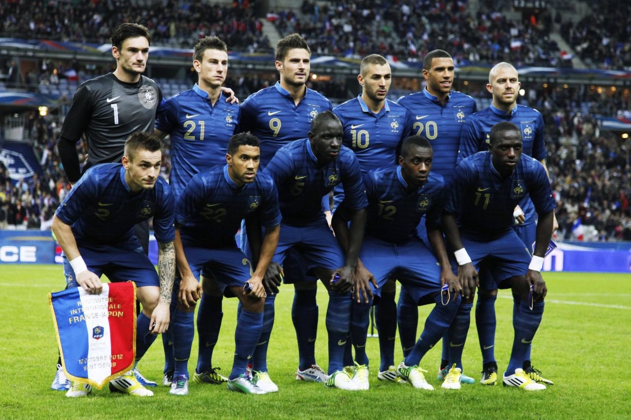 După 7 sezoane &icirc;n Premier League și un trofeu Europa League c&acirc;știgat, fotbalistul francez de națională &icirc;ncepe o carieră &icirc;n baschet!