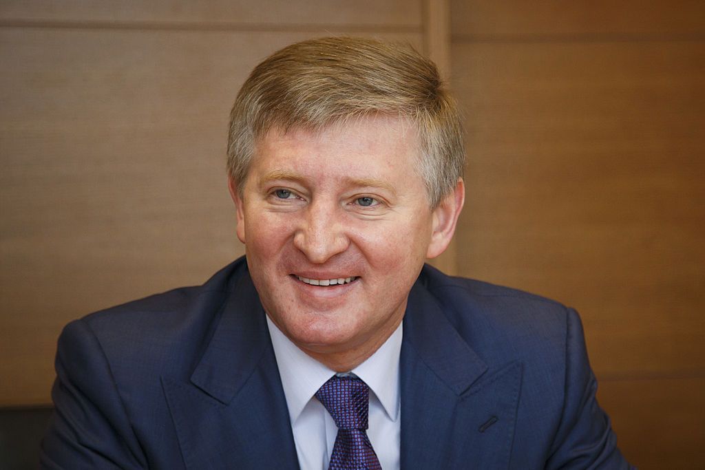 După ce Mircea Lucescu a devenit în mod surprinzător selecționer, Rinat Ahmetov își îndreaptă și el atenția către România!_6