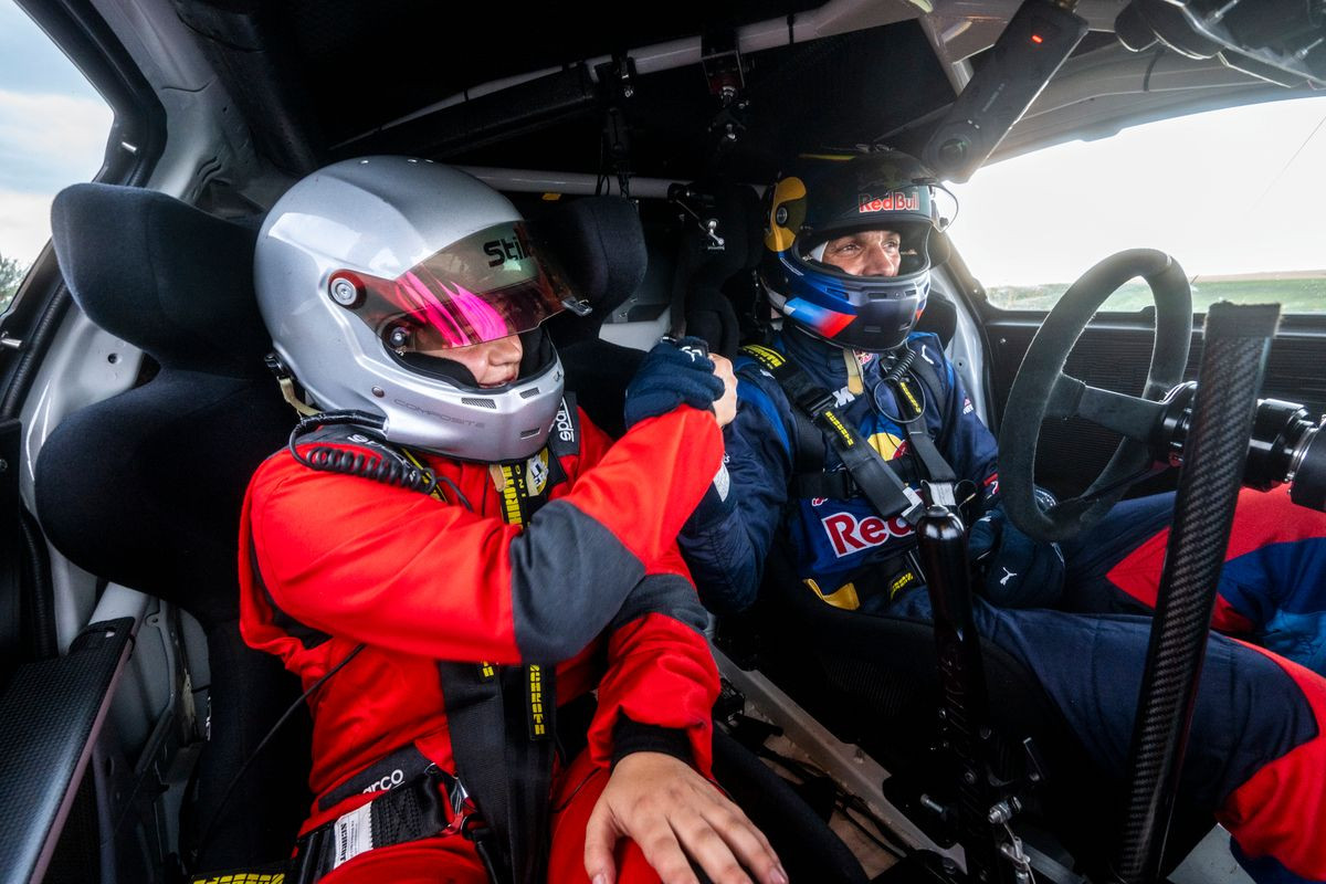 Ea e Natalia Iocsak, prima femeie pilot care a câștigat o etapă din Campionatul Național de Drift. Surpriză de la Red Bull Driftbrothers_5