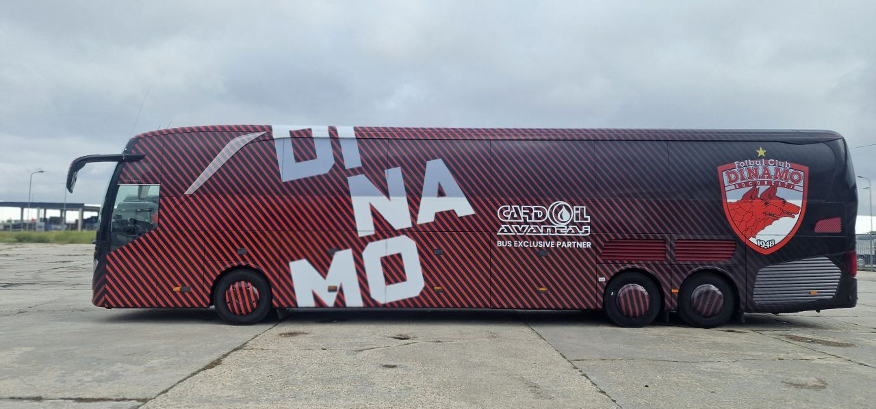 Dinamo prinde viteză! Așa arată noul autocar al ”câinilor”_2