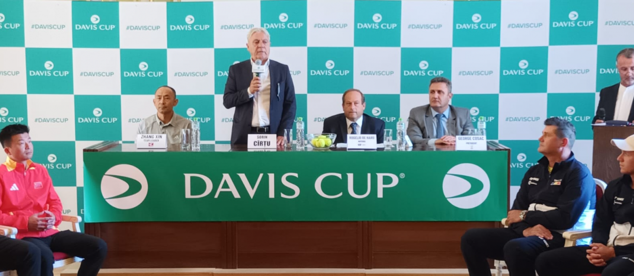 „Mi se spunea 'profesorul de limba fotbal'.” Sorin Cîrțu, apariție „Davis” la Craiova, înainte de România - China_4