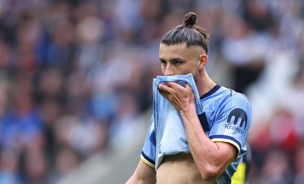 Vestea primită de Radu Drăgușin după ce a revenit la Tottenham chiar &icirc;naintea derby-ului cu Arsenal