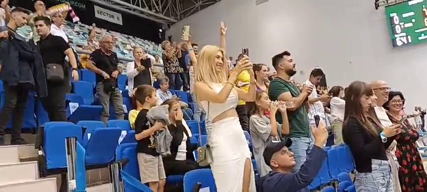 Apariție incendiară la Cupa Davis! Andreea Bălan a furat toate privirile în Sala Polivalentă_18