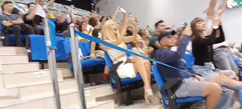 Apariție incendiară la Cupa Davis! Andreea Bălan a furat toate privirile în Sala Polivalentă_27