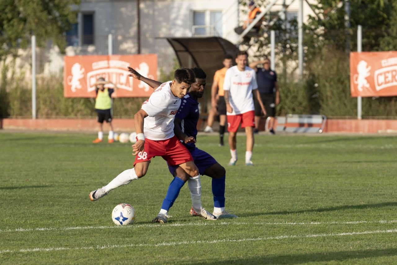 Câți fotbaliști cu meciuri în prima divizie are Florin Bratu la CS Dinamo din Liga 3, echipă cu 21 de jucători Under 21!_11
