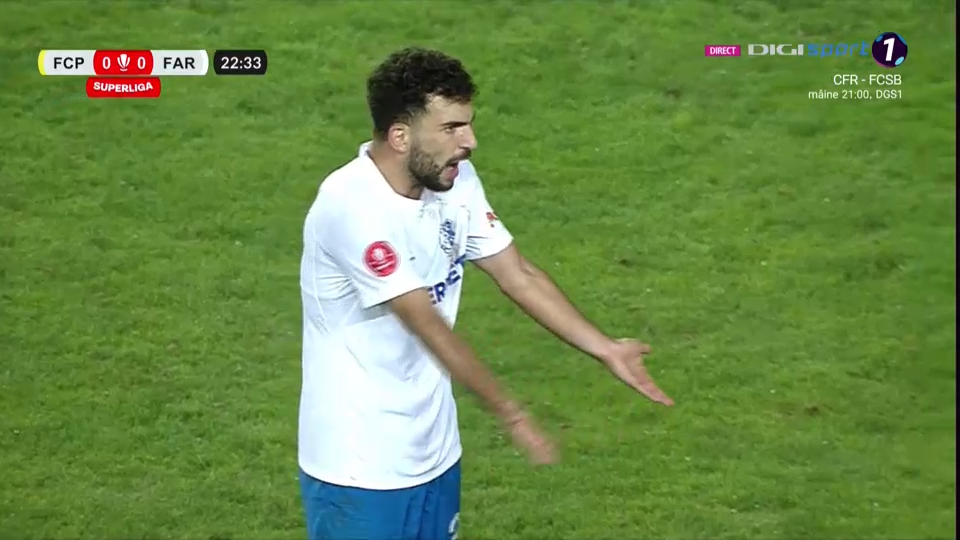 Conflict pe teren între Alibec și coechipierul Grigoryan! Hagi și arbitrul au intervenit_5