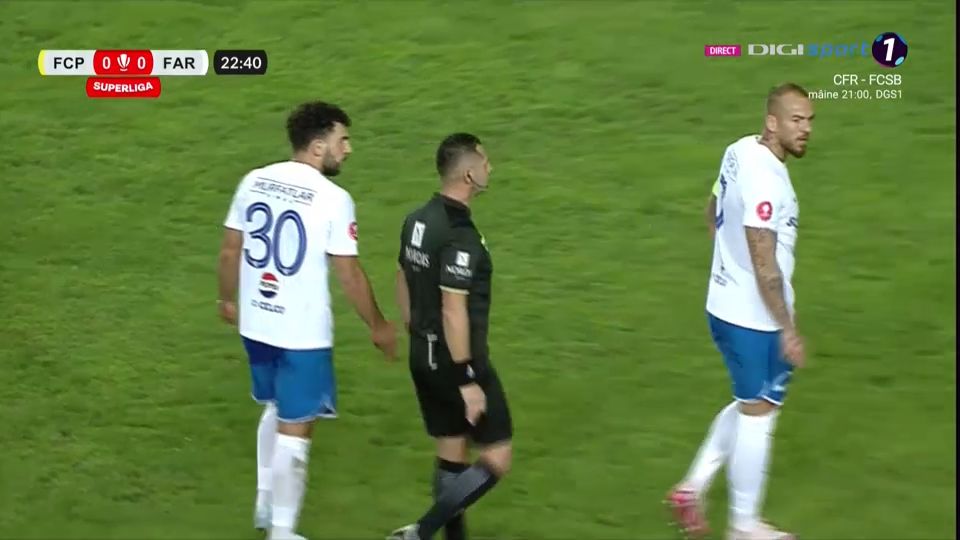 Conflict pe teren între Alibec și coechipierul Grigoryan! Hagi și arbitrul au intervenit_9