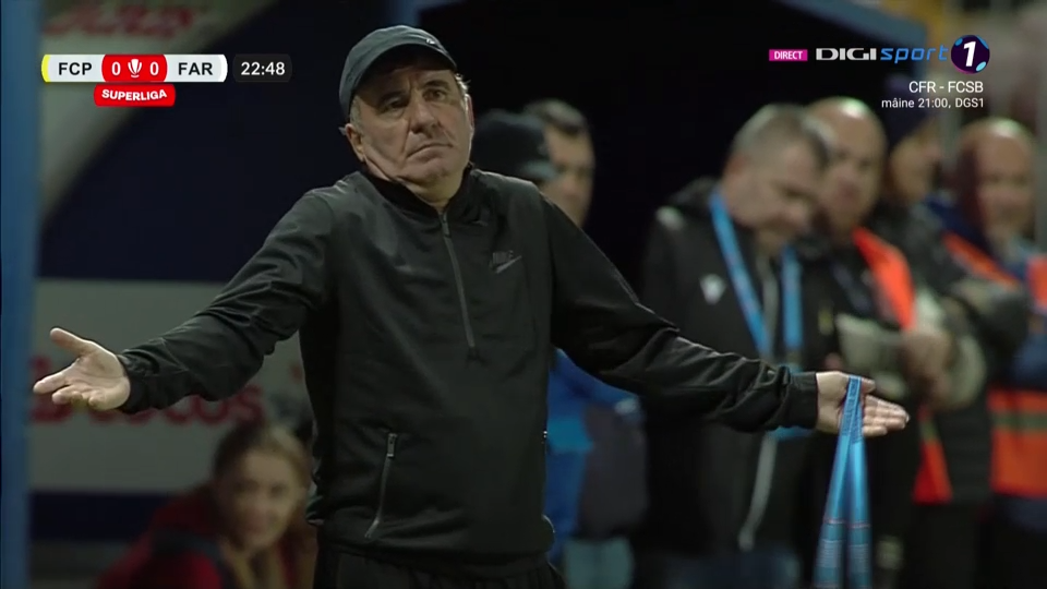 Conflict pe teren între Alibec și coechipierul Grigoryan! Hagi și arbitrul au intervenit_11