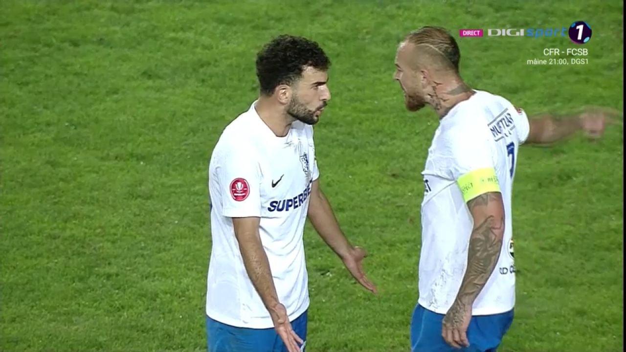 Conflict pe teren între Alibec și coechipierul Grigoryan! Hagi și arbitrul au intervenit_12