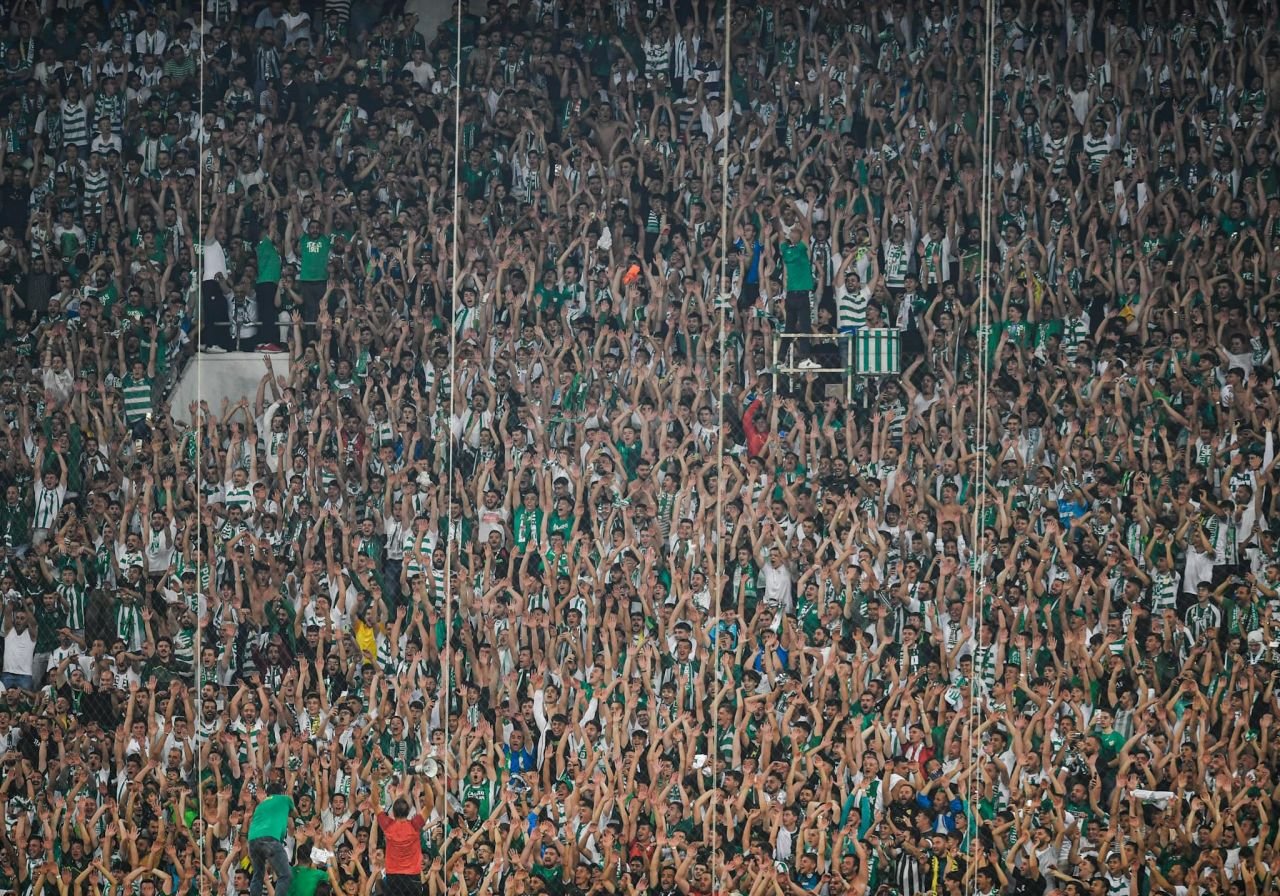 41.300 de fani în liga a patra! Echipa care-l aducea pe Hagi ca să ia titlul a ajuns în fotbalul mic, dar scrie istorie_4
