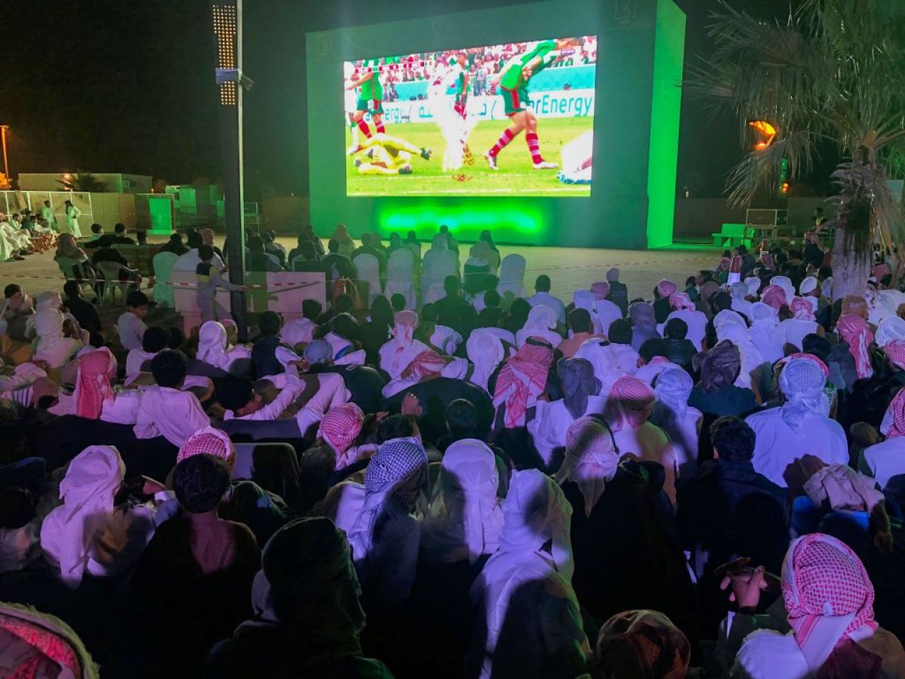 Marocul construiește cel mai mare stadion de fotbal din lume! Designul este inspirat de forma cortului berber_5