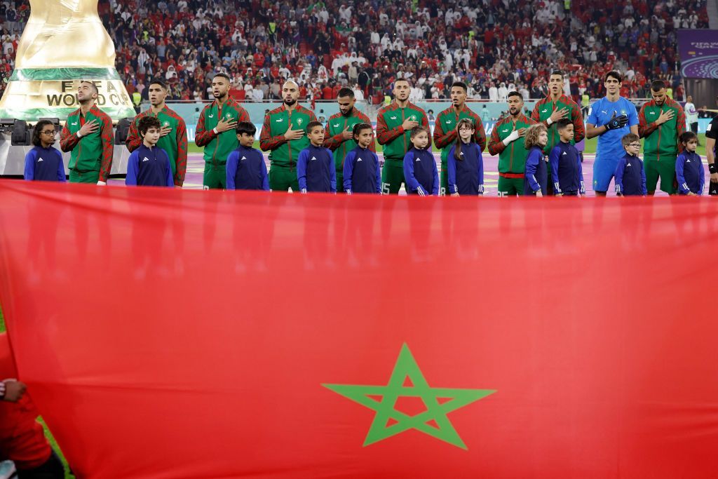 Marocul construiește cel mai mare stadion de fotbal din lume! Designul este inspirat de forma cortului berber_6