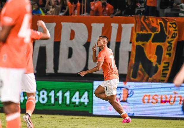 Banii nu aduc fericirea! Cel mai bogat fotbalist din lume, cu salariu de FCSB, nu mai prinde nici lotul echipei sale_3