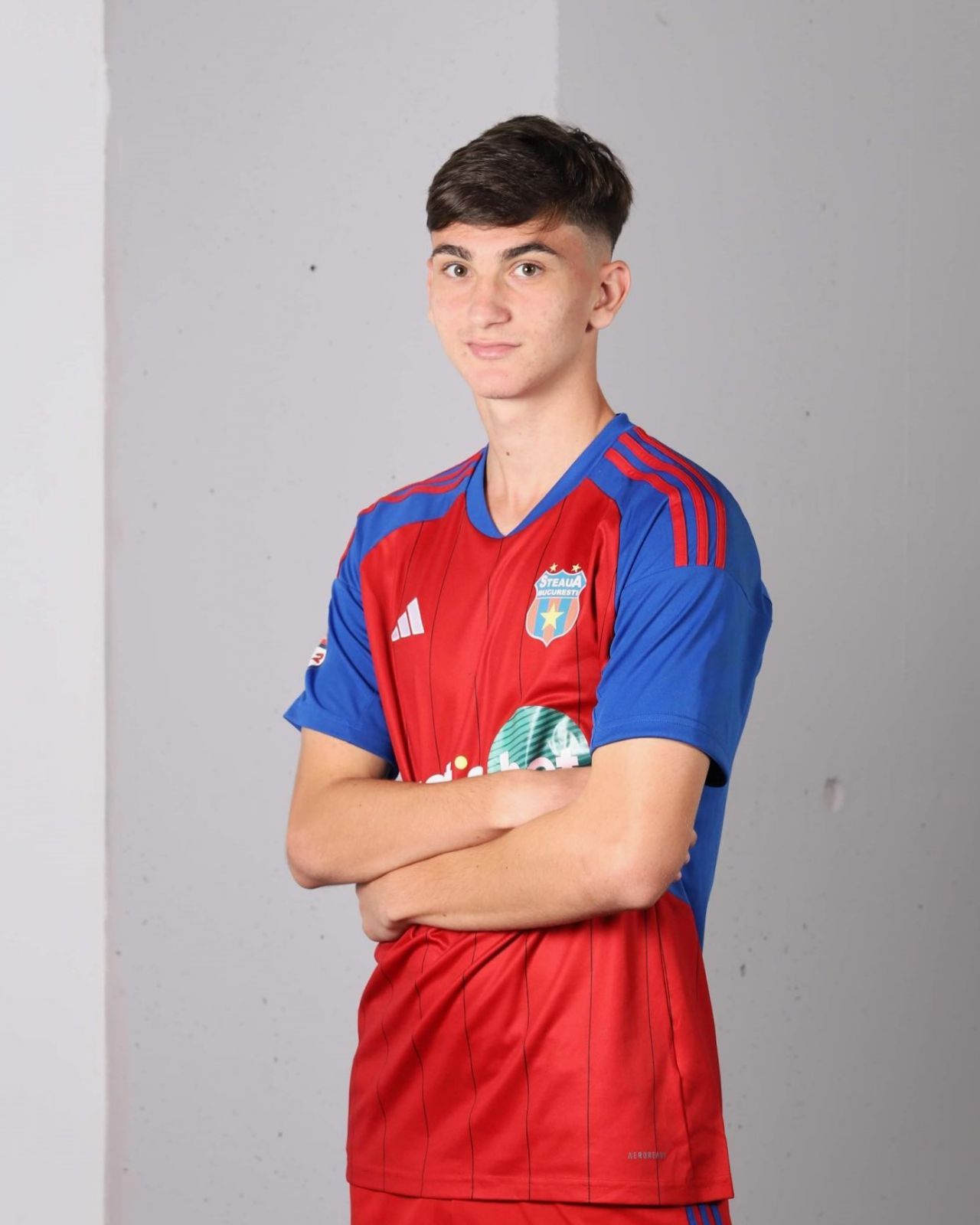 Romeo și Julieta din fotbalul românesc. El e jucător la Steaua, ea evoluează pentru Rapid_2