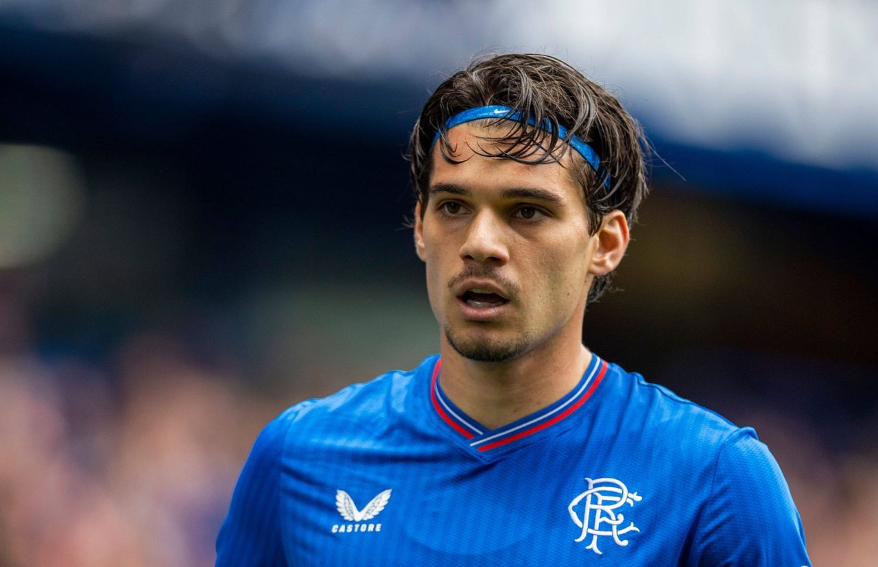 Philippe Clement, sfătuit să ia o decizie radicală &icirc;n cazul lui Ianis Hagi: &rdquo;E frustrant, toată lumea știe asta!&rdquo;