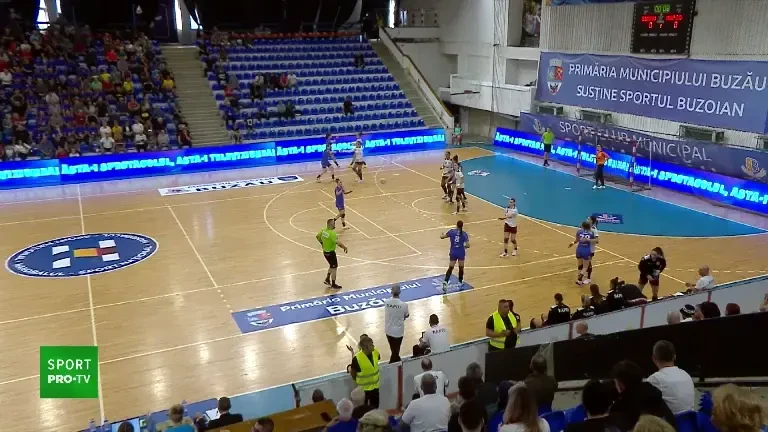 Gloria Buzău - Rapid | Primele cinci minute ale meciului din Liga Florilor