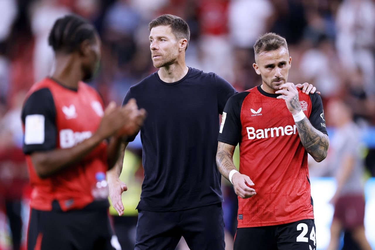 Ce notă a primit fostul dinamovist Aleix Garcia la debutul perfect în Champions League, Feyenoord - Bayer Leverkusen 0-4_3