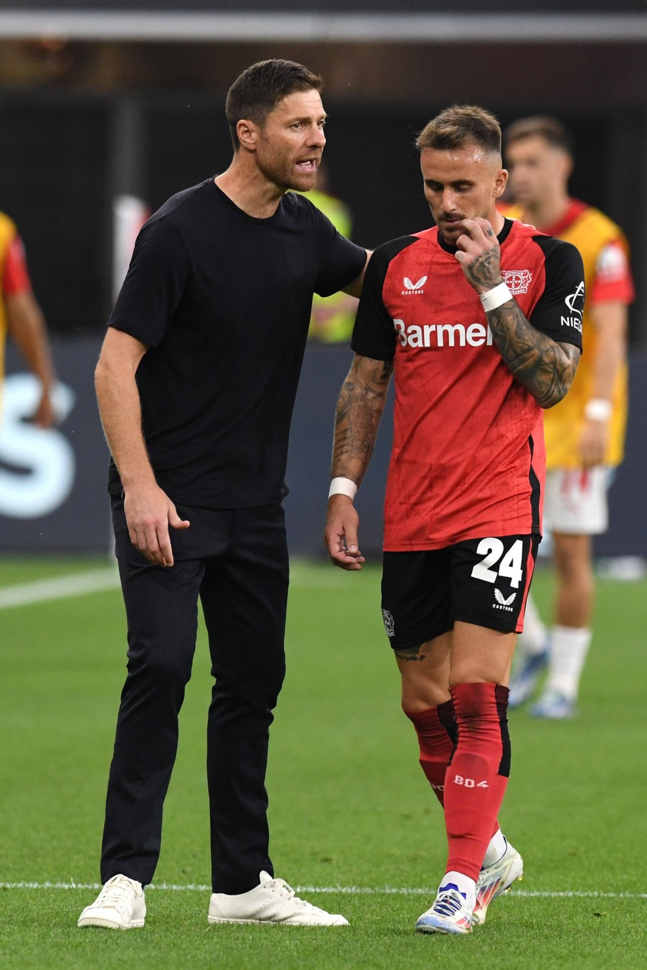 Ce notă a primit fostul dinamovist Aleix Garcia la debutul perfect în Champions League, Feyenoord - Bayer Leverkusen 0-4_2