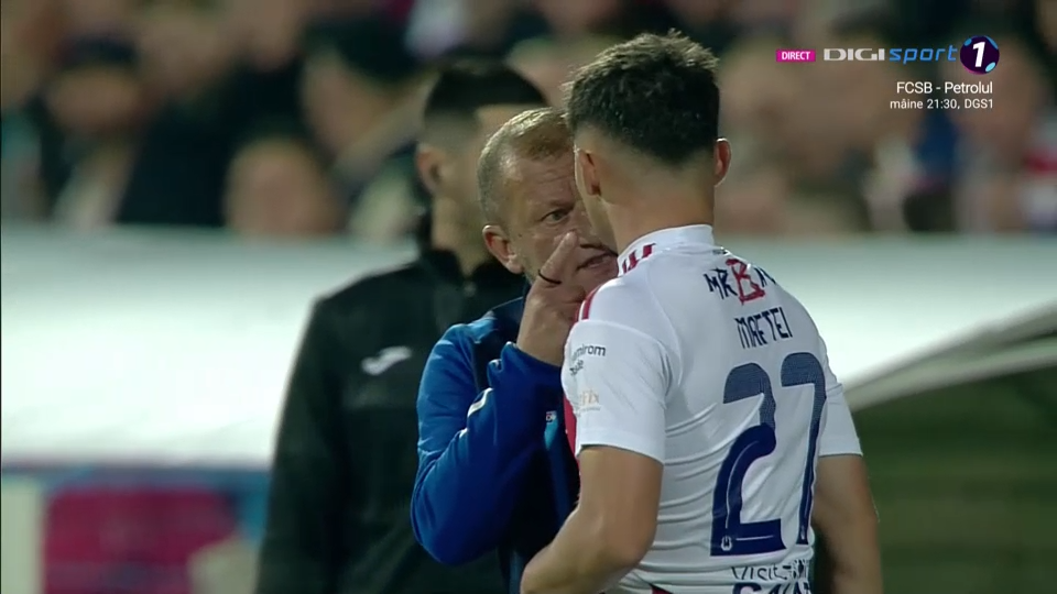 Scene rare la Oțelul - Dinamo: Dorinel Munteanu și-a tras jucătorul de guler și l-a certat_12