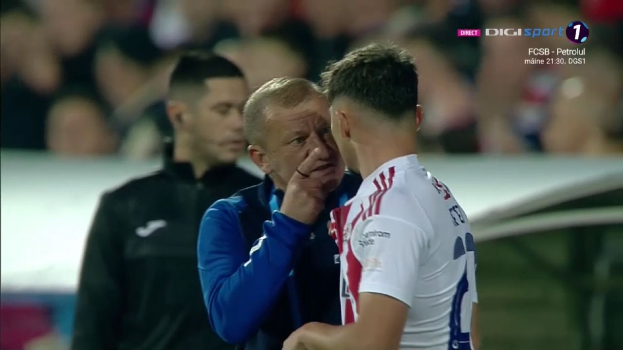 Scene rare la Oțelul - Dinamo: Dorinel Munteanu și-a tras jucătorul de guler și l-a certat_13