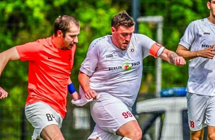 Atacantul din Bundesliga a ajuns să c&acirc;ntărească peste 100 de kilograme după retragere: &rdquo;O treime din corpul meu este doar grăsime!&rdquo;