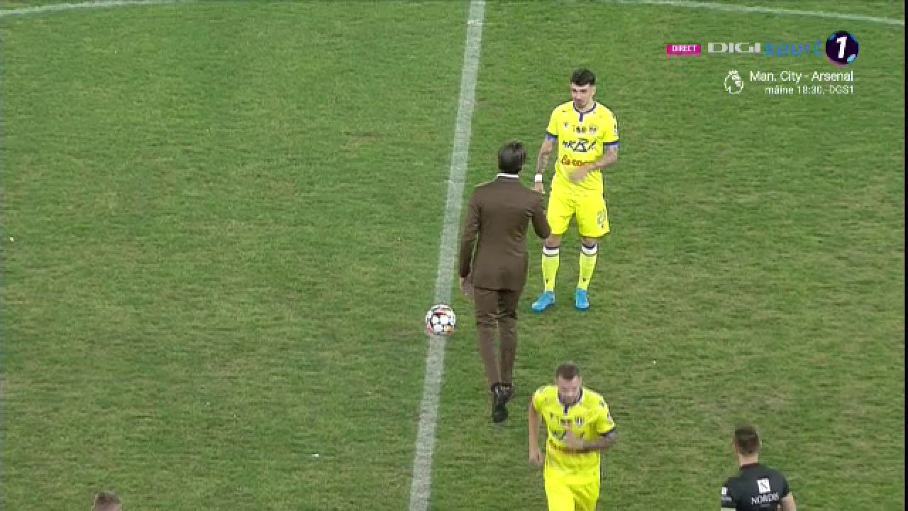 Ciprian Tătăruşanu, aplaudat la scenă deschisă în Ghencea! Imagini spectaculoase cu fostul portar al campioanei_3