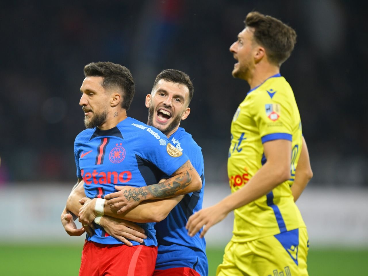 FCSB - Petrolul Ploiești 1-1. Roș-albaștrii pierd două puncte în prelungiri_10