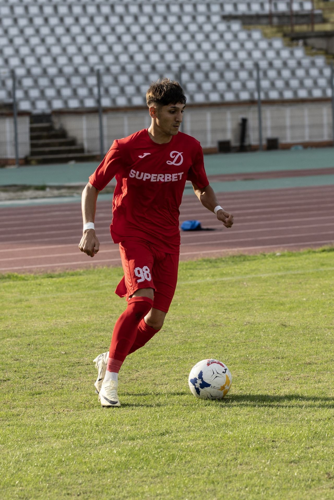Încă se joacă fotbal în Ștefan cel Mare! Ce au făcut CS Dinamo-Florin Bratu și ACS FC Dinamo-Mihai Iosif în ultima etapă din Liga 3_7