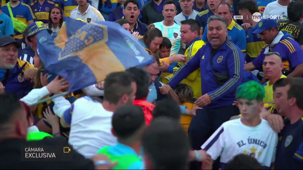 Mai rău ca-n România! Fostul portar al lui Manchester United a