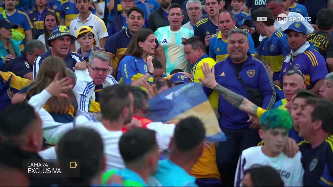 Mai rău ca-n România! Fostul portar al lui Manchester United a 