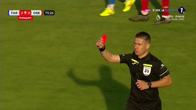 Debut de coșmar! Fotbalistul împrumutat de Rapid la Sepsi, eliminat după 17 minute_7