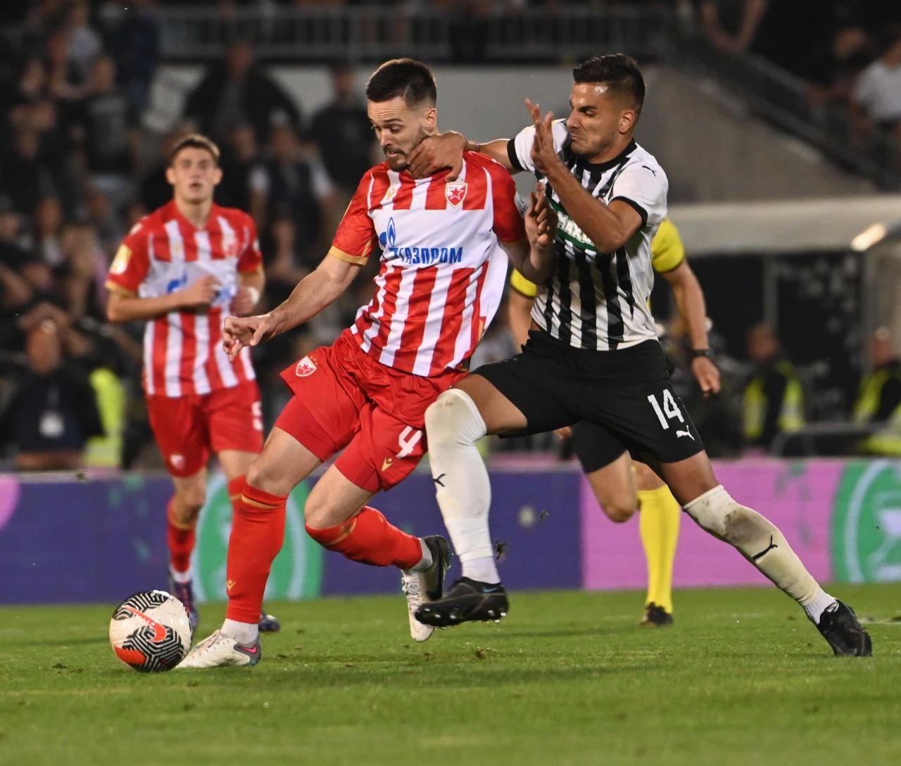 A fost DEZASTRU în Partizan Belgrad - Steaua Roșie Belgrad, ”Večiti Derbi” din Serbia! Perla lui Gică Hagi, maestru de ceremonii_9